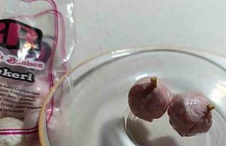 Mevlit şekerinin içinden kürdan çıktı