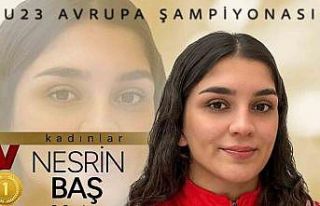 Milli güreşçiler Tuba Demir, Nesrin Baş ve Elmira...