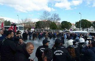 Muğla’da İmamoğlu protestosuna biber gazlı müdahale