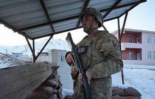 Muş Valisi Avni Çakır, Ramazan ayının ilk iftarını...