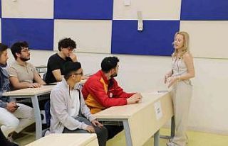 NÖHÜ öğrencilerinden bilgi ve eğlenceyi bir araya...