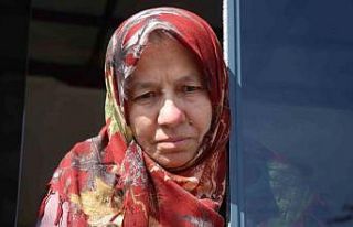 Okul müdürünü bıçaklayan bipolar hastasının...