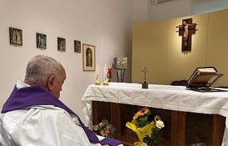 Papa’dan hastanede tedavi altına alınmasından...