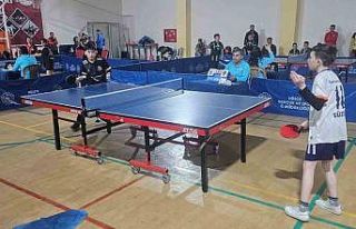 Raketin şampiyonları belli oldu