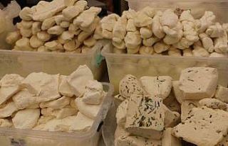 Ramazan ayında iftar ve sahurda yemeğin ucunu kaçıranlar...