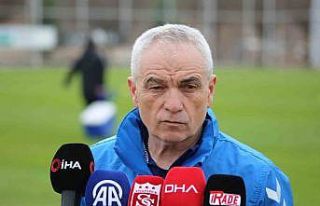 Rıza Çalımbay: "Düşmeyi aklımızın ucundan...