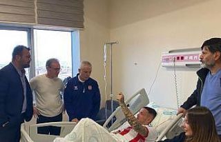 Rıza Çalımbay’dan Rey Manaj’a ziyaret