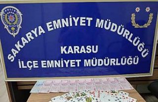 Sakarya’da iki kahvehaneye kumar baskını: 9 kişi...