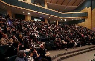 Sakaryalı sanat dostları Hayati İnanç’la buluştu