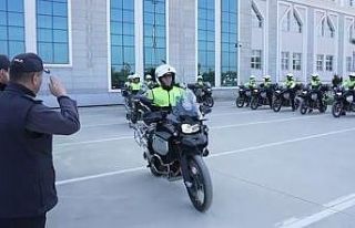 Samsun’da 11 yeni motosikletli Şahin ekibi göreve...