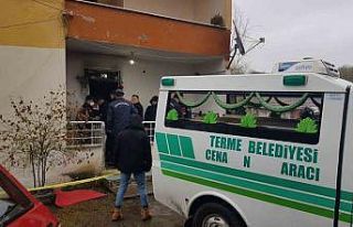 Samsun’da kan donduran cinayet: Boğazını kesip...