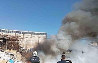 Siirt’te hurdalıkta çıkan yangın söndürüldü