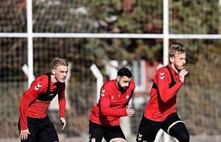 Sivasspor’da futbolculara 4 gün izin verildi
