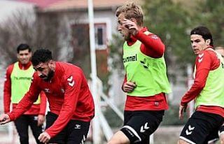 Sivasspor’da sakat futbolcuların durumuna ilişkin...