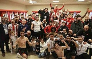 Sivasspor’dan galibiyet pozu