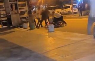 Sokak ortasında öldüresiye darp ettiler
