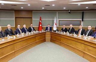 Sökeli dernek temsilcileri lisanslı depoculuk için...