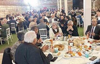 Taşmedreseli Ülkücüler iftar verdi