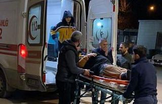 Teravihten dönen kadına otomobil çarptı: 1 ağır...