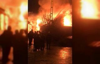 Tokat’ta köyde çıkan yangında 3 ev kullanılamaz...