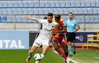 Trendyol Süper Lig: Kasımpaşa: 3 - Galatasaray:...