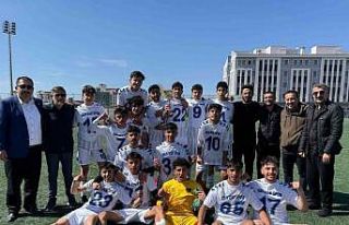U-18 Futbol Yerel Ligi Van İl Şampiyonu Büyükşehir...