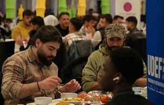 Uluslararası öğrenciler iftarda buluştu