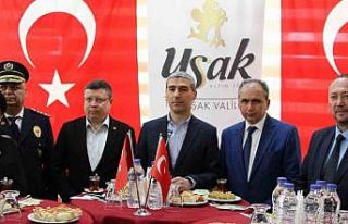 Uşak protokolü bayramlaşma töreninde buluştu