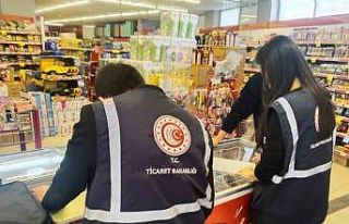 Uşak Ticaret İl Müdürlüğü ekiplerince bin 208...