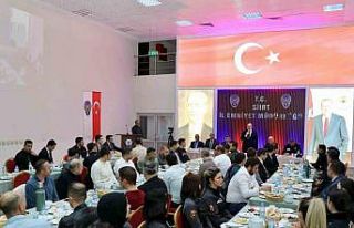 Vali Kızılkaya, emniyet mensuplarıyla iftar programında...