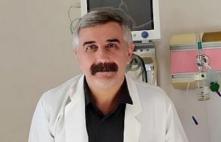 Van’da taziyeden dönen doktor trafik kazasında...