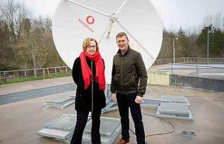 Vodafone uydu üzerinden mobil iletişim çalışmalarına...