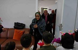 Yaşlılar Haftasında Alzheimer Merkezi’ne anlamlı...