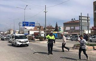 Yayalara trafik eğitimi veriliyor