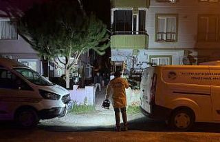 Yemek getiren komşuları haber alamadı, evde cansız...