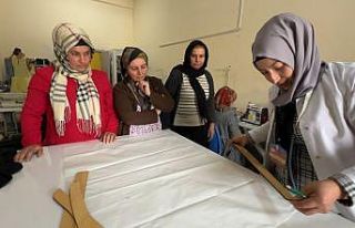 Yüksekova’da kadınlar tarafından atıklardan...