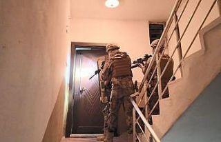 Yurt dışından emir alan suç örgütü çökertildi:...