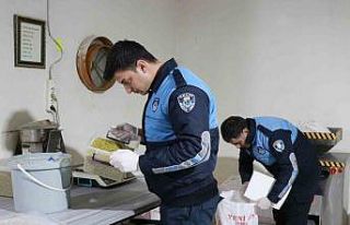 Zabıtadan tatlıcılara ramazan denetimi