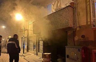 Zeytinburnu’nda kılıf imalathanesinde yangın