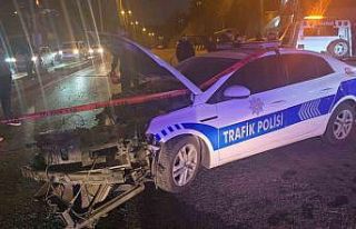 Zonguldak’ta kavşaktaki kazaya biri polis otosu...