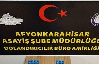 7 kuyumcuyu sahte altınlarla dolandıran şüpheliler...