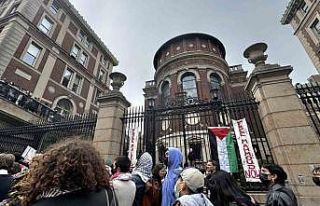 ABD’de Columbia Üniversitesi’nde zincirli protesto