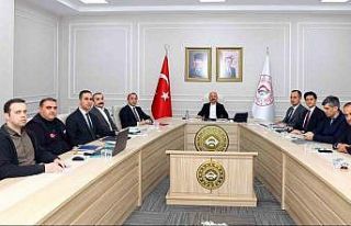 Adıyaman’da kentteki çalışmalarla ilgili toplantı...