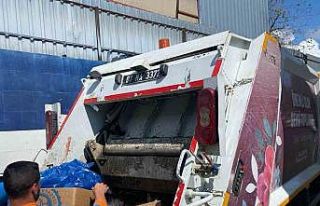 Alanya’da 85 kilo kokmuş balık imha edildi