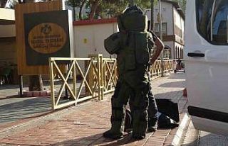 Alanya’da şüpheli valizden elbise çıktı