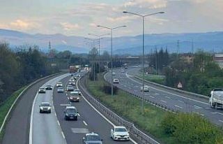 Anadolu Otoyolu’nda dönüş yoğunluğu başladı