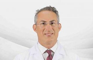 Ani kalp krizine karşı toplu alanlarda şok cihazı...