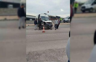 Antakya’da trafik kazası: 2 yaralı