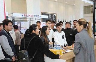 Antalya’da binlerce kişi Kepez’in kariyer günlerinde...