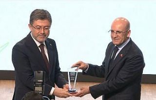 Bakan Şimşek: "Eleştirenler ya bizi duymuyor...